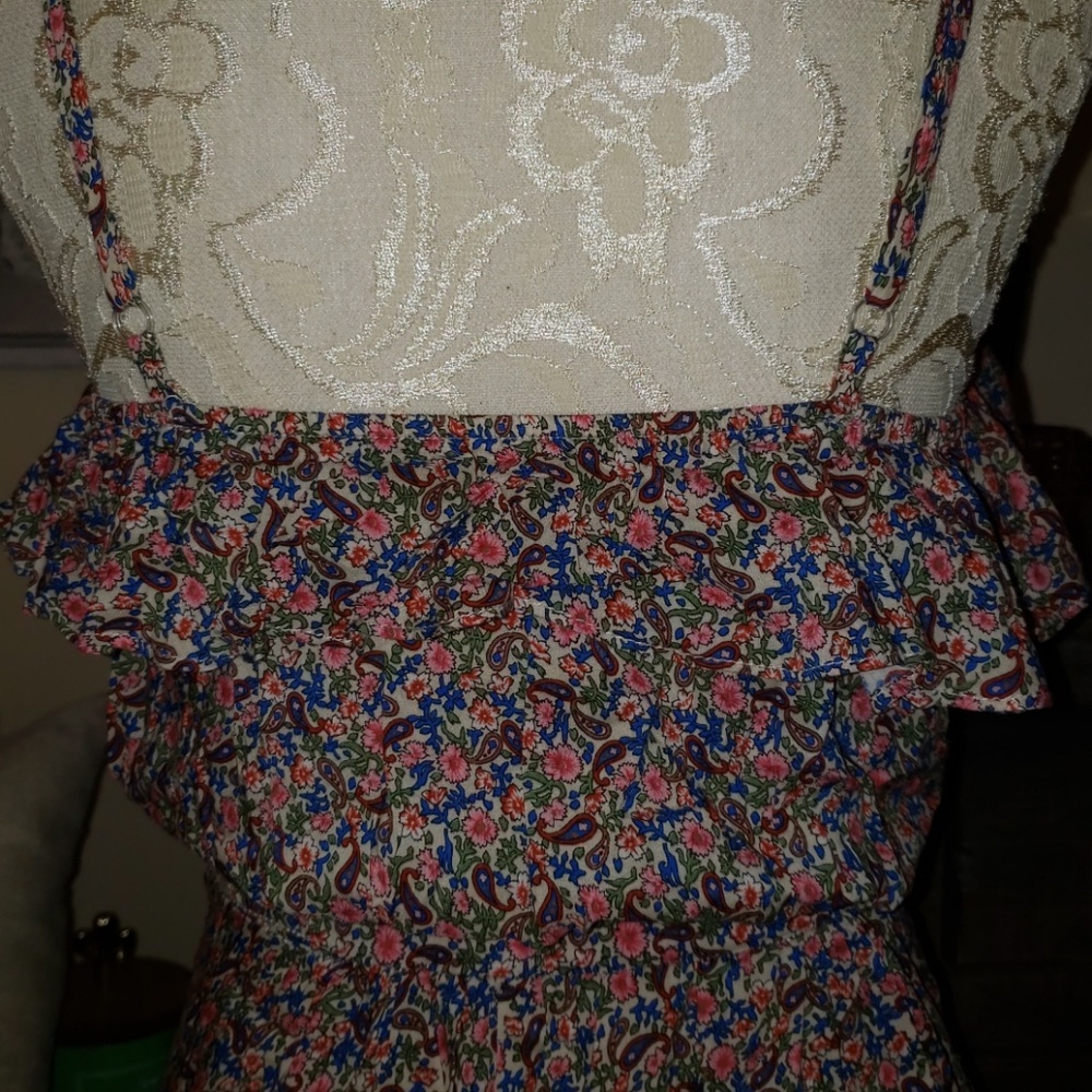 Floral Ruffle Dress - Picture 6 of 8